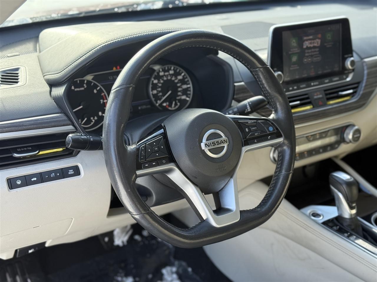 Nissan Altima 2.5 Platinum AWD Sedan 2022