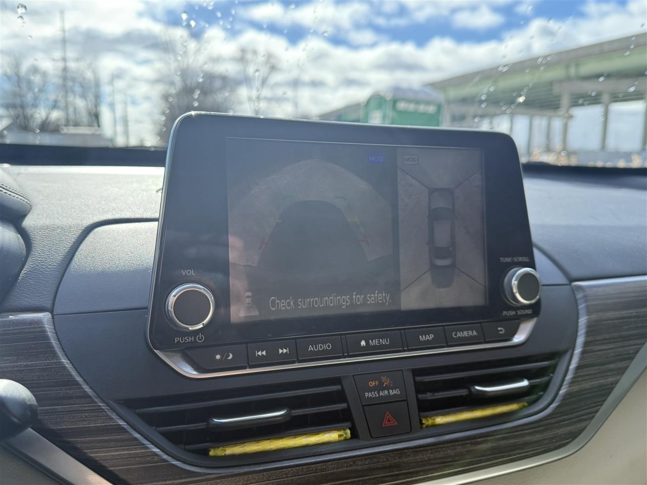 Nissan Altima 2.5 Platinum AWD Sedan 2022