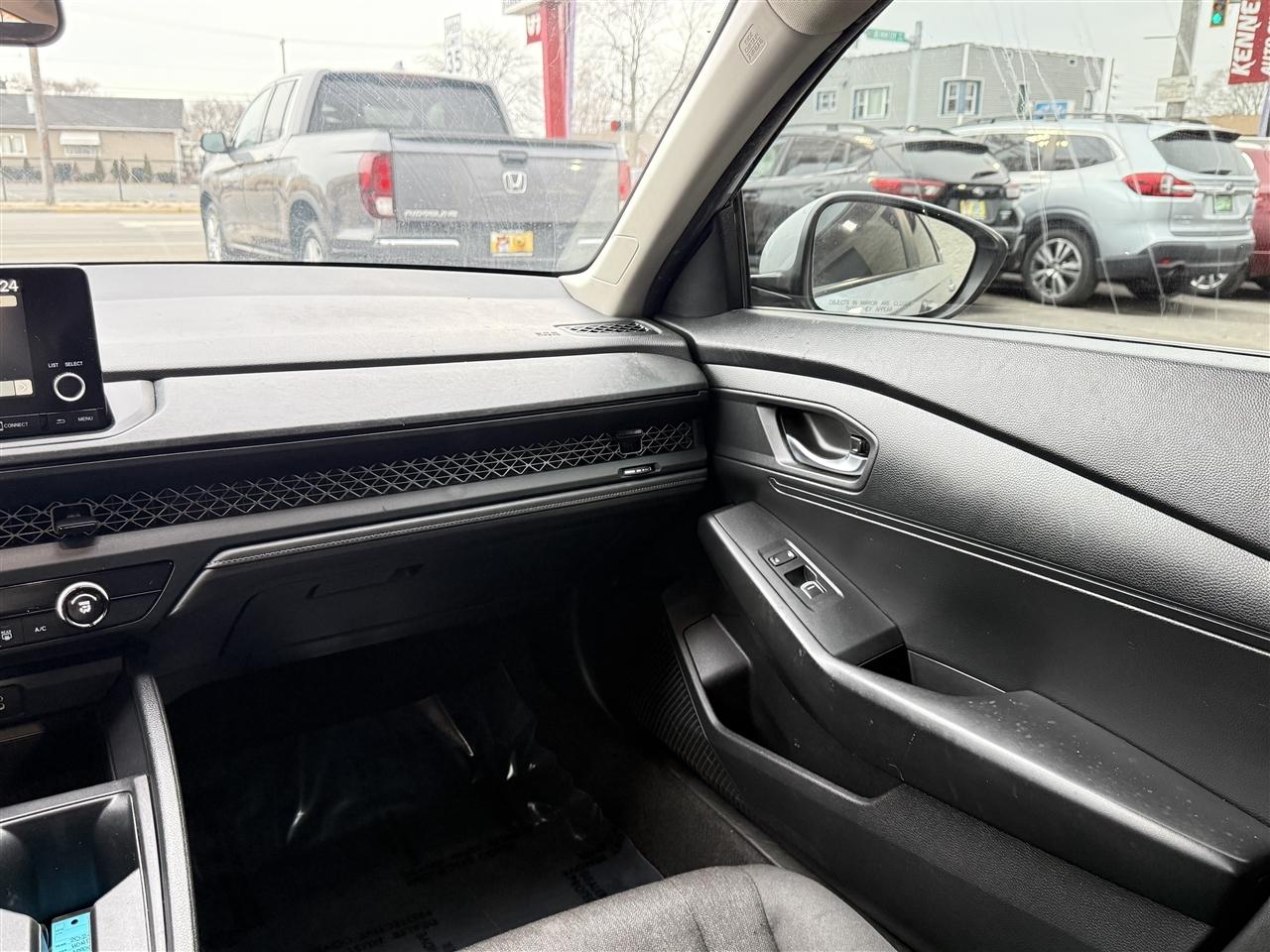 Honda Accord Sedan LX CVT 2024