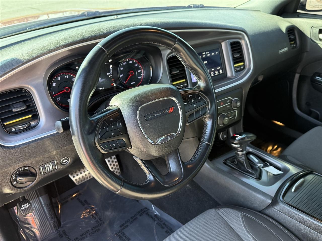 Dodge Charger SXT RWD 2020