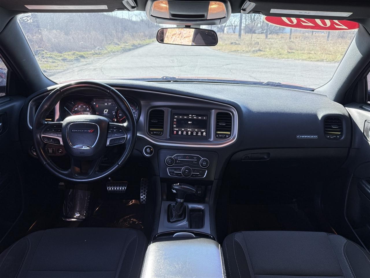 Dodge Charger SXT RWD 2020