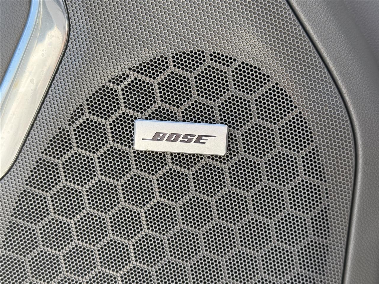 GMC Yukon XL 4WD 4dr SLT 2023