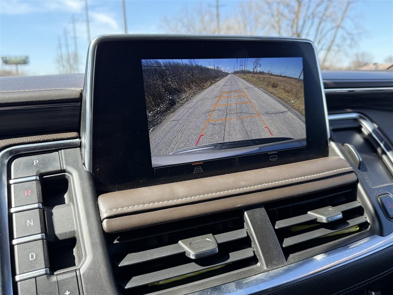 GMC Yukon XL 4WD 4dr SLT 2023