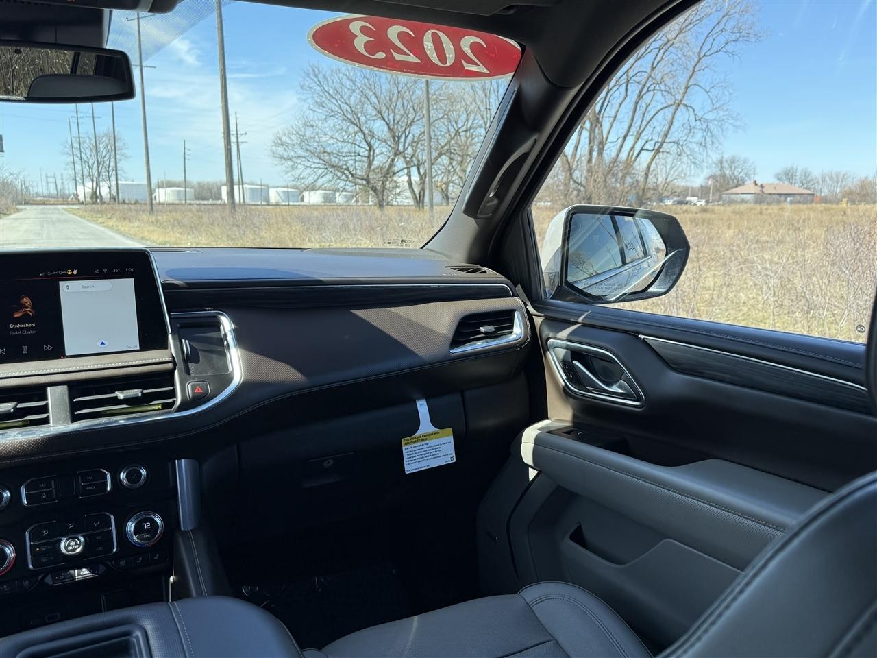 GMC Yukon XL 4WD 4dr SLT 2023