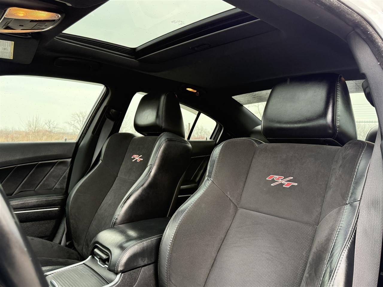 Dodge Charger 4dr Sdn Road/Track RWD 2015