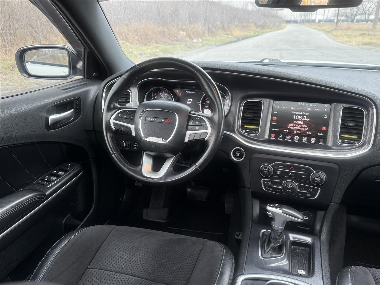 Dodge Charger 4dr Sdn Road/Track RWD 2015