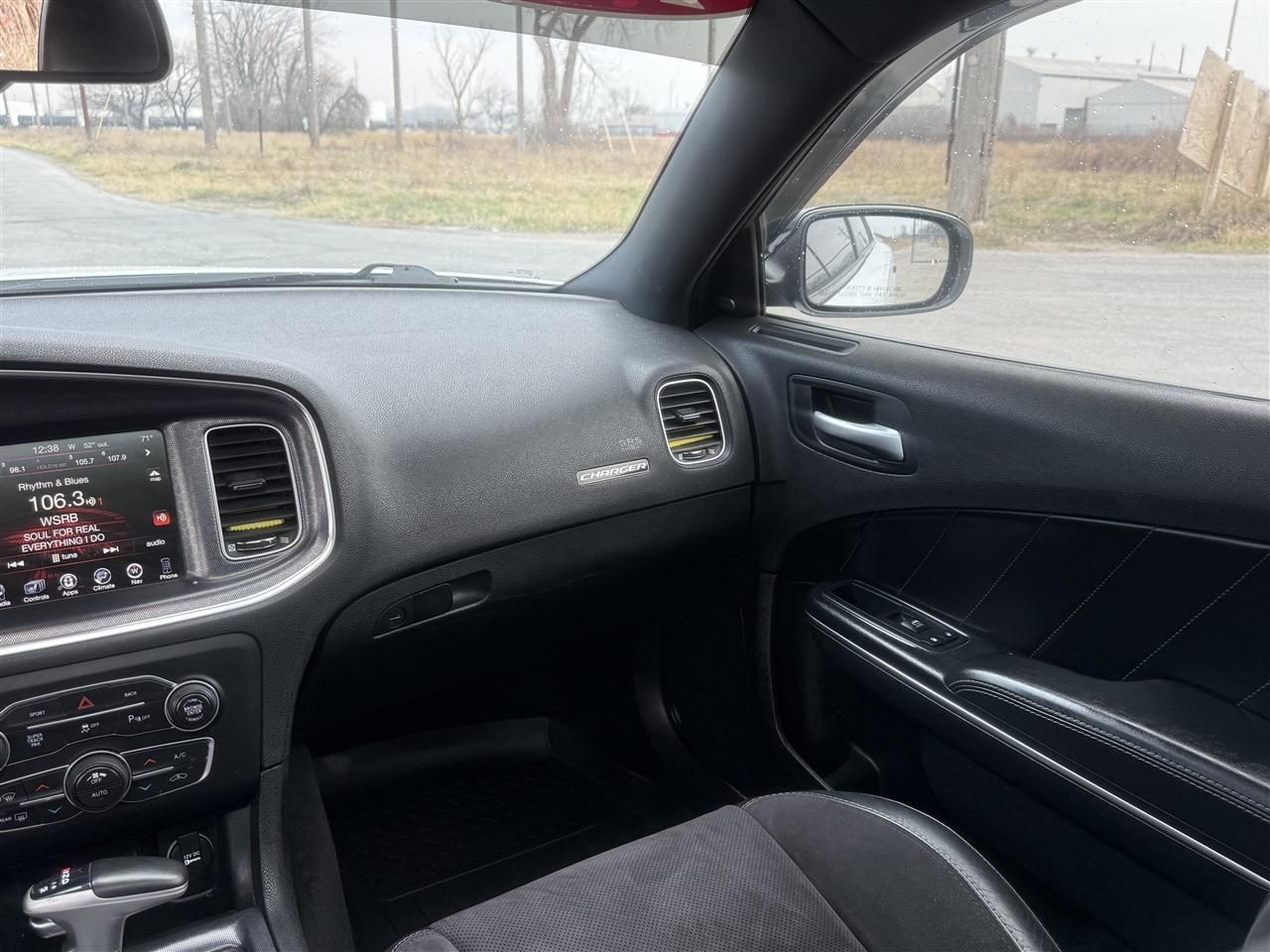 Dodge Charger 4dr Sdn Road/Track RWD 2015