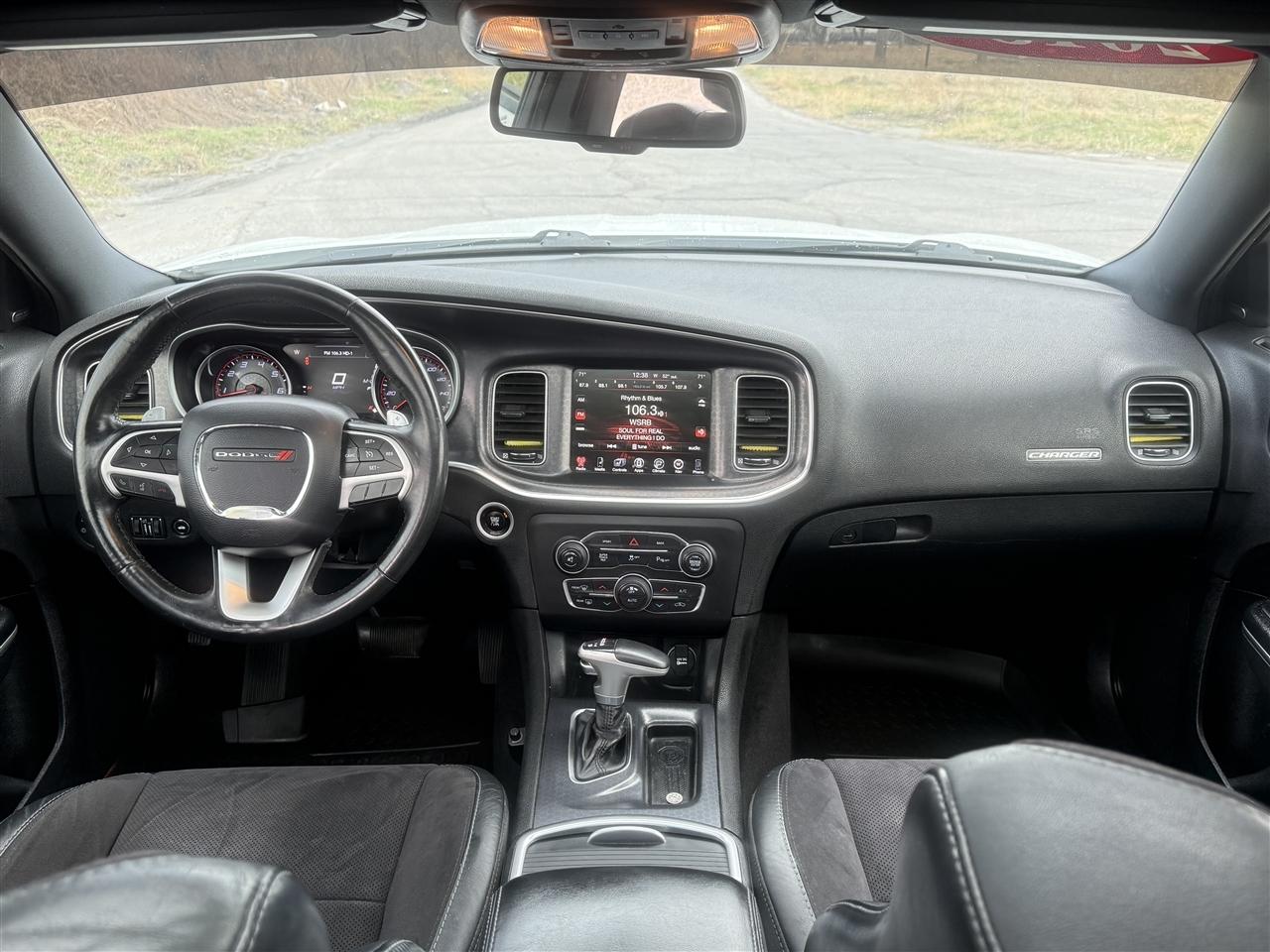 Dodge Charger 4dr Sdn Road/Track RWD 2015