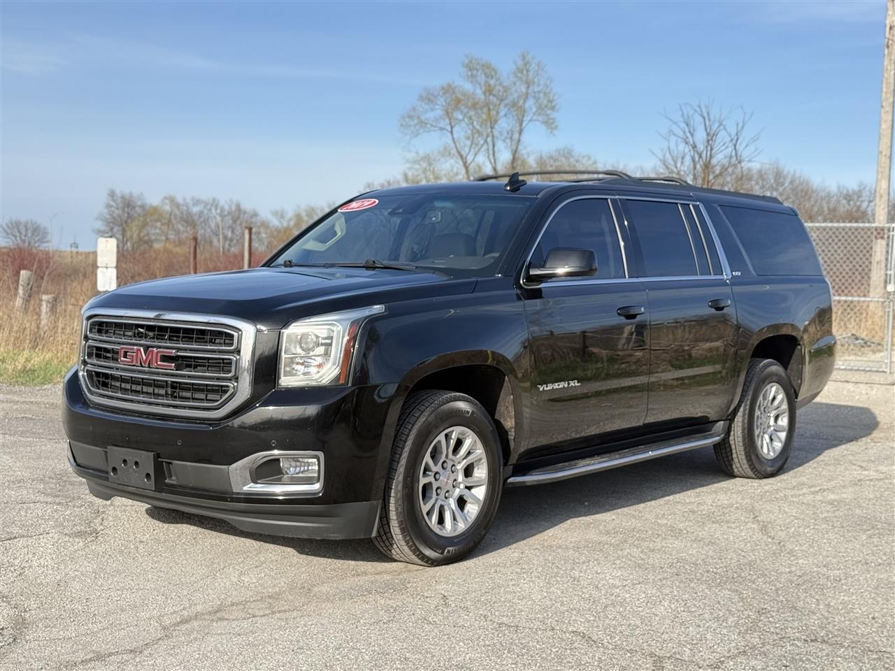 GMC Yukon XL 4WD 4dr SLT 2019