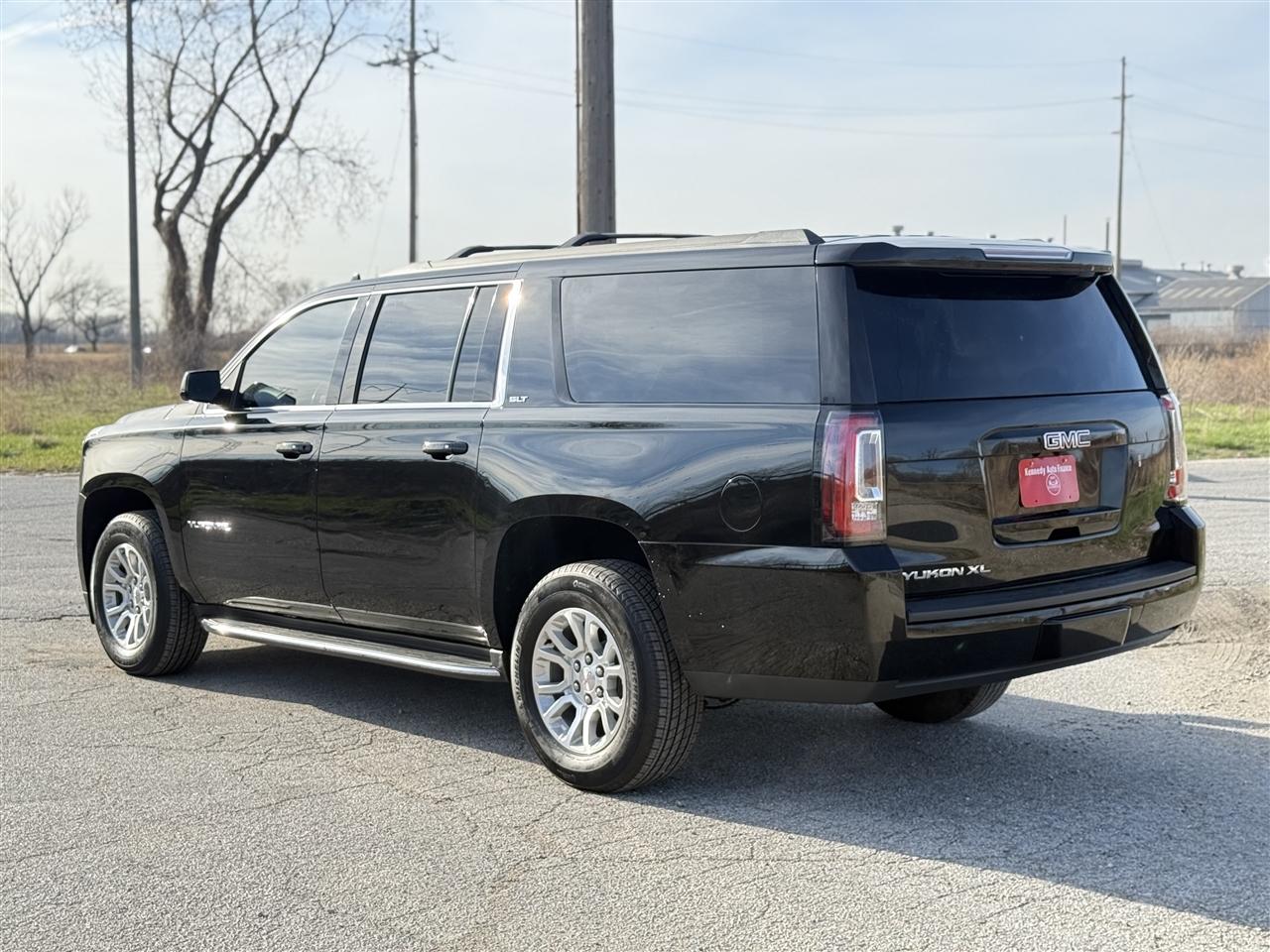 GMC Yukon XL 4WD 4dr SLT 2019
