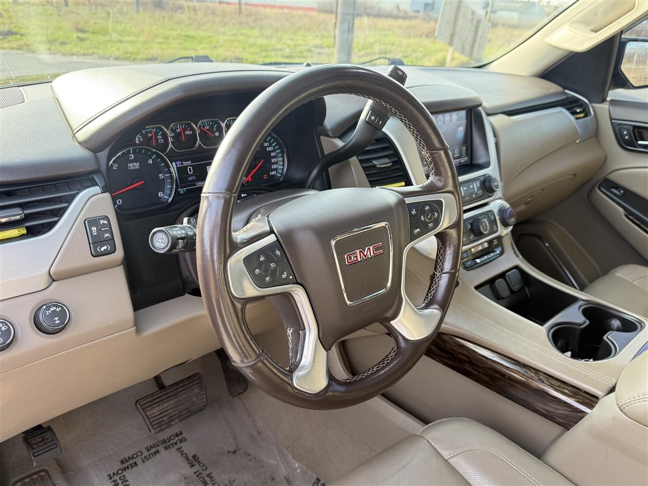 GMC Yukon XL 4WD 4dr SLT 2019