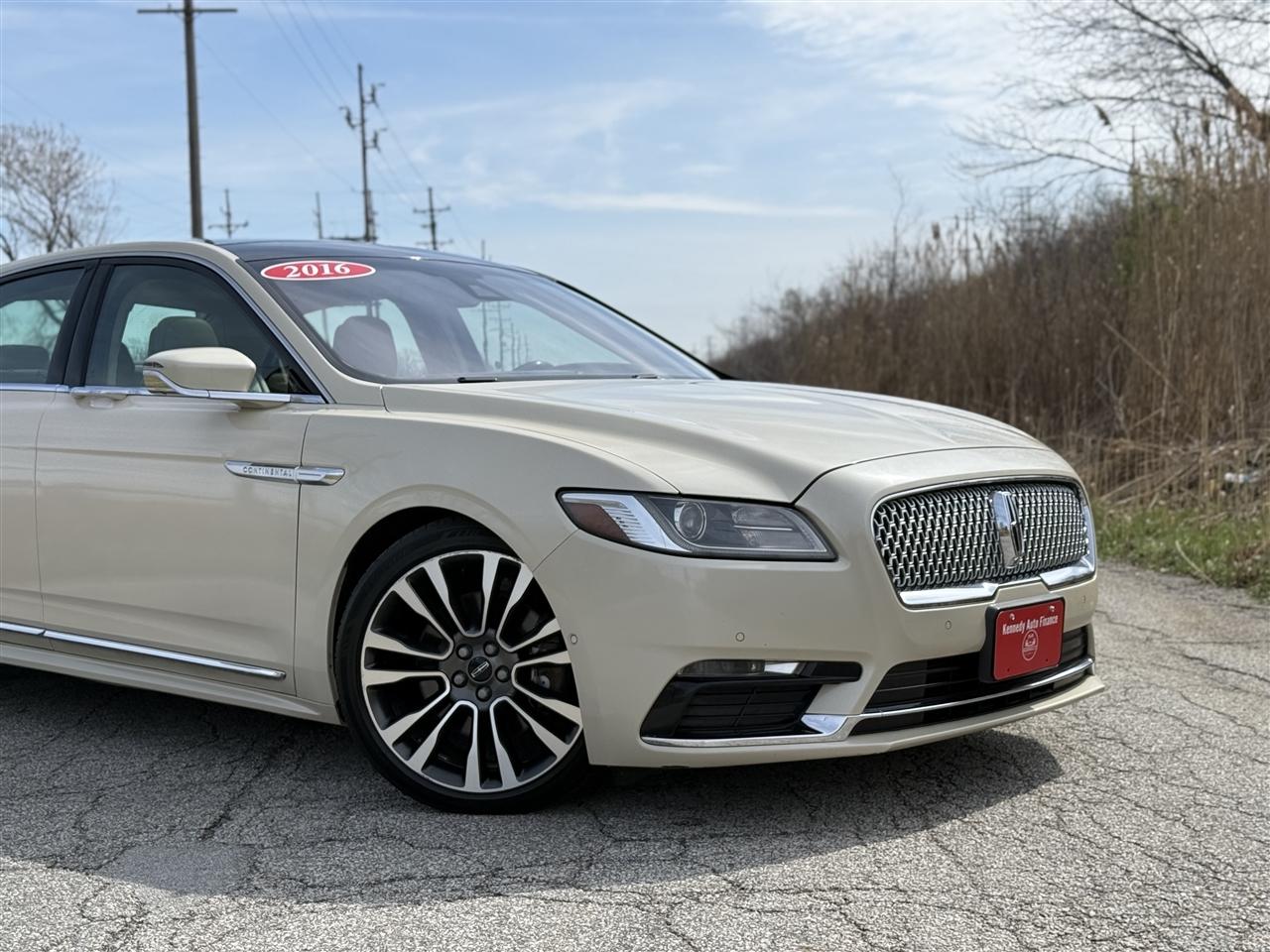 Lincoln Continental Reserve AWD 2018