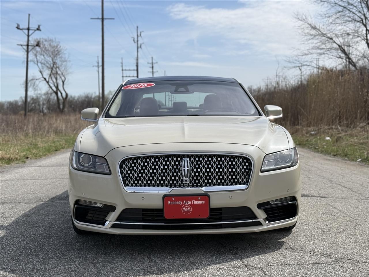 Lincoln Continental Reserve AWD 2018