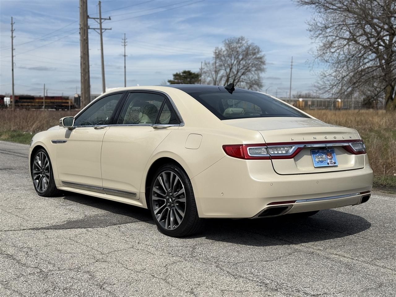 Lincoln Continental Reserve AWD 2018