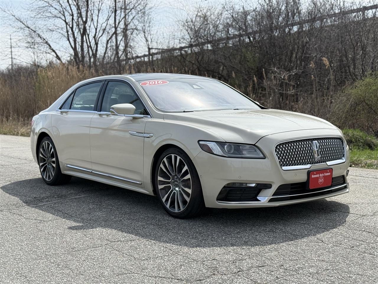 Lincoln Continental Reserve AWD 2018