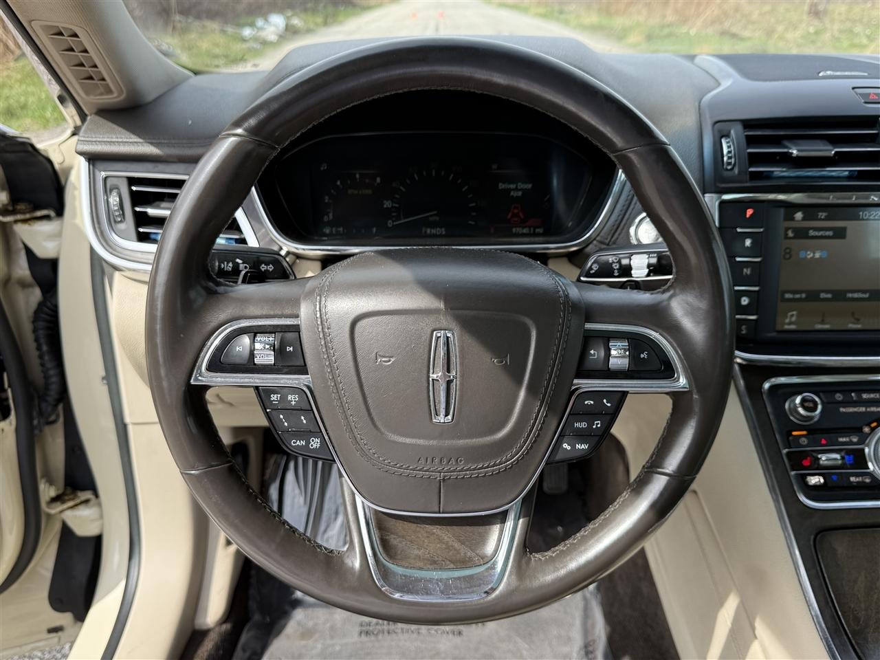 Lincoln Continental Reserve AWD 2018