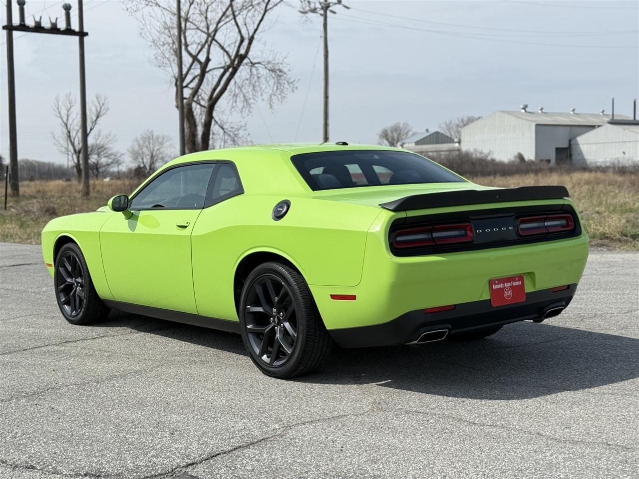 Dodge Challenger SXT RWD 2019