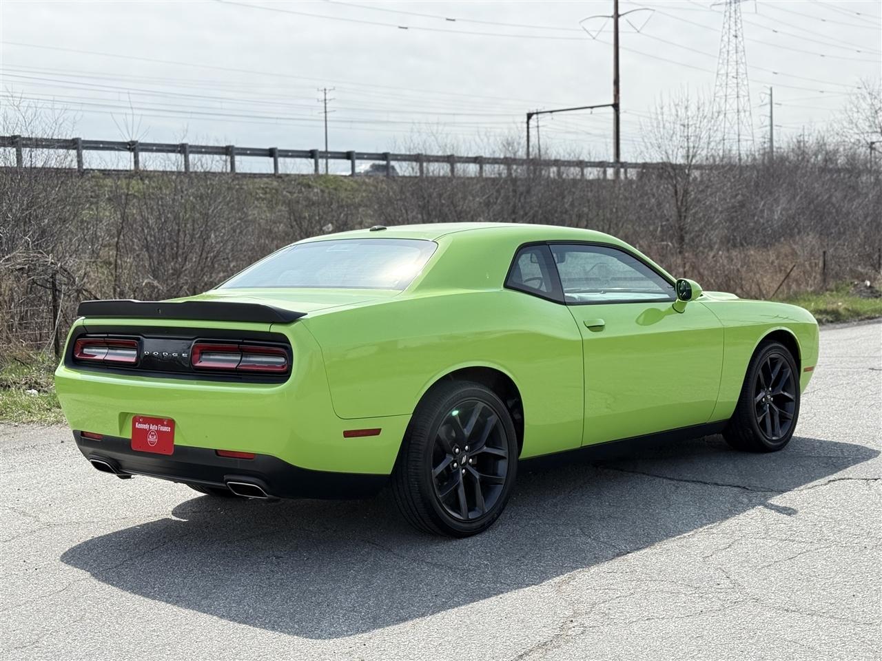 Dodge Challenger SXT RWD 2019