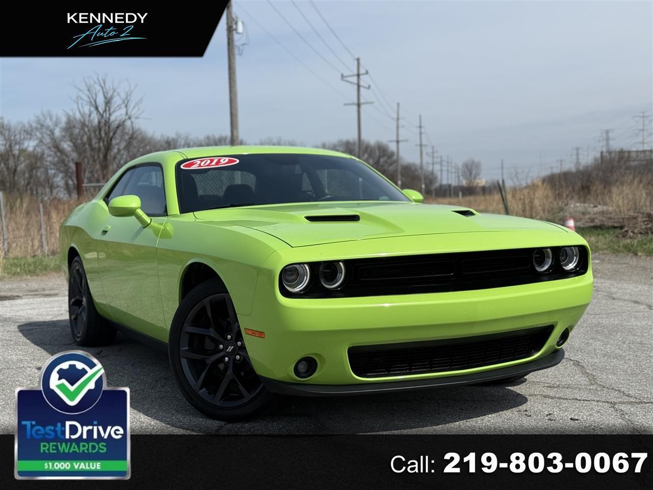 2019 Dodge Challenger SXT RWD