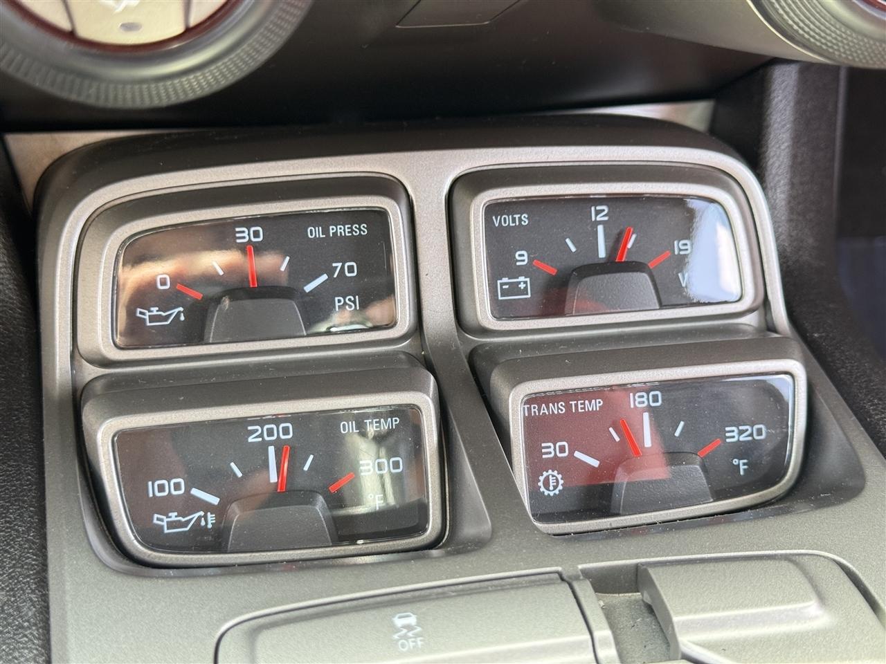 Chevrolet Camaro 2dr Cpe 2SS 2011