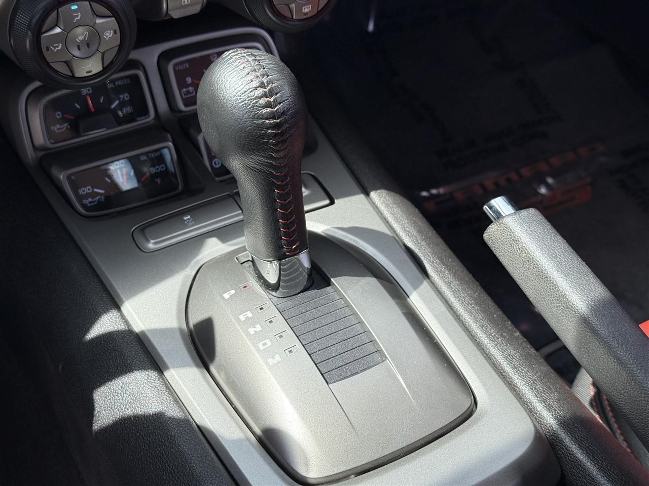 Chevrolet Camaro 2dr Cpe 2SS 2011