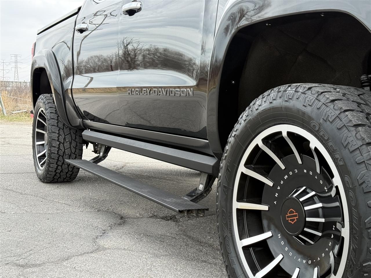 GMC Sierra 1500 4WD Crew Cab 147" SLT 2020