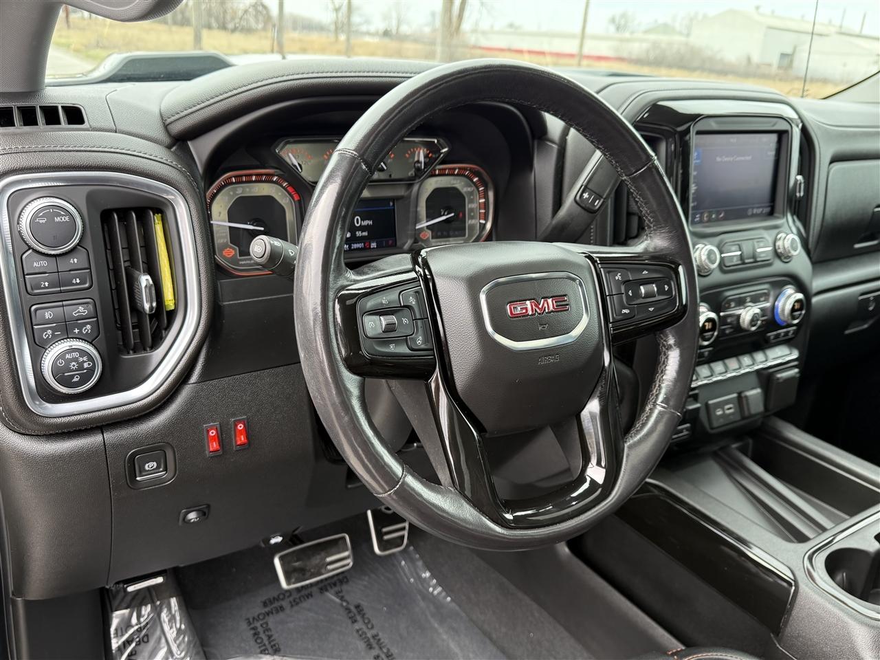 GMC Sierra 1500 4WD Crew Cab 147" SLT 2020