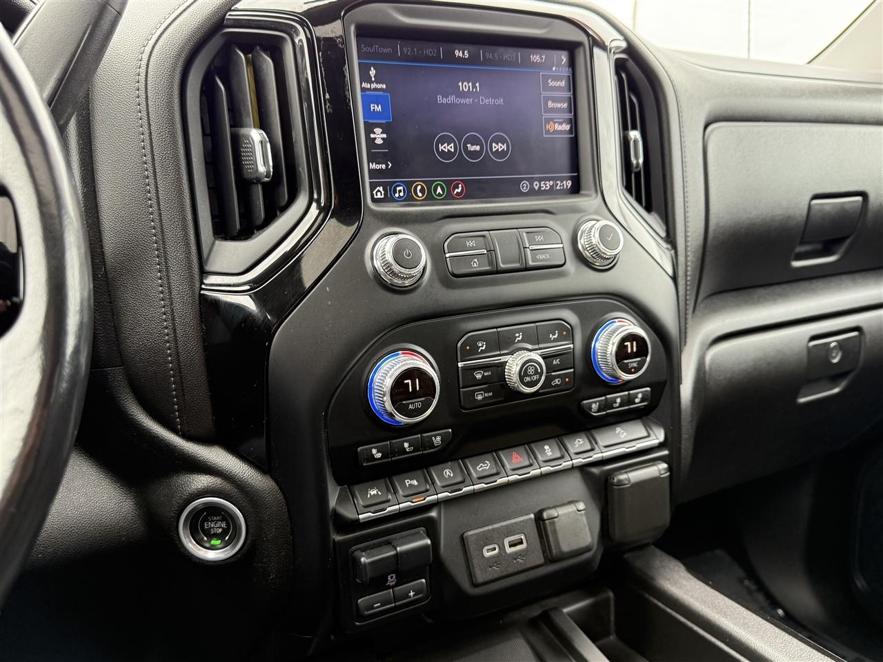 GMC Sierra 1500 4WD Crew Cab 147" SLT 2020