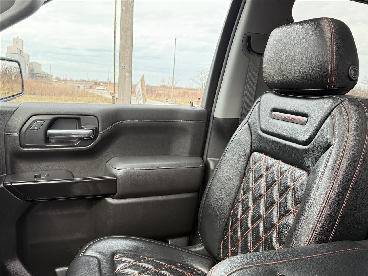 GMC Sierra 1500 4WD Crew Cab 147" SLT 2020