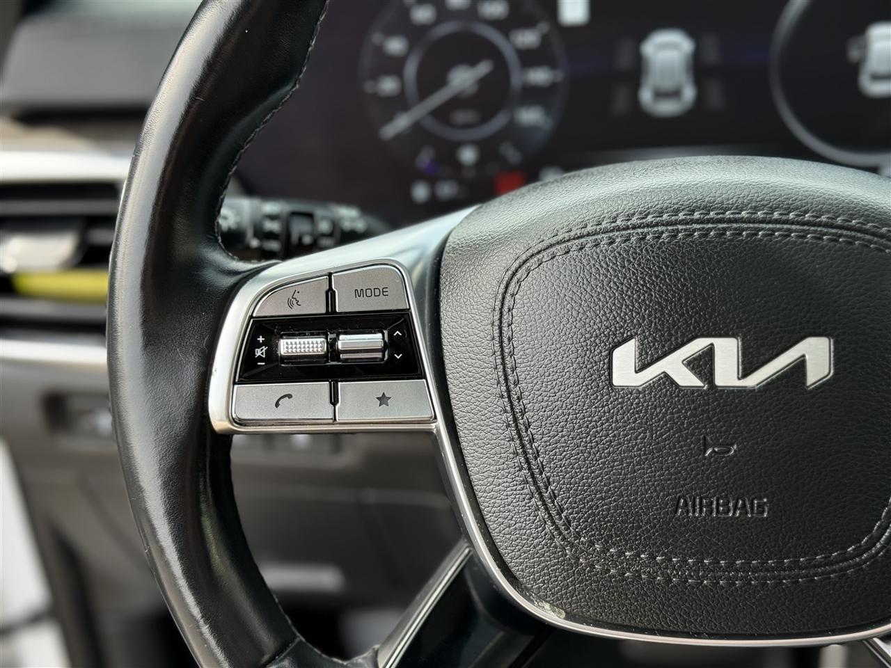 Kia Telluride SX Prestige AWD 2023