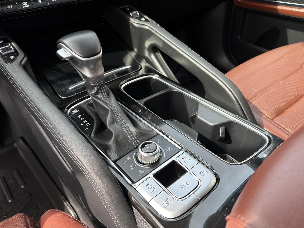 Kia Telluride SX Prestige AWD 2023