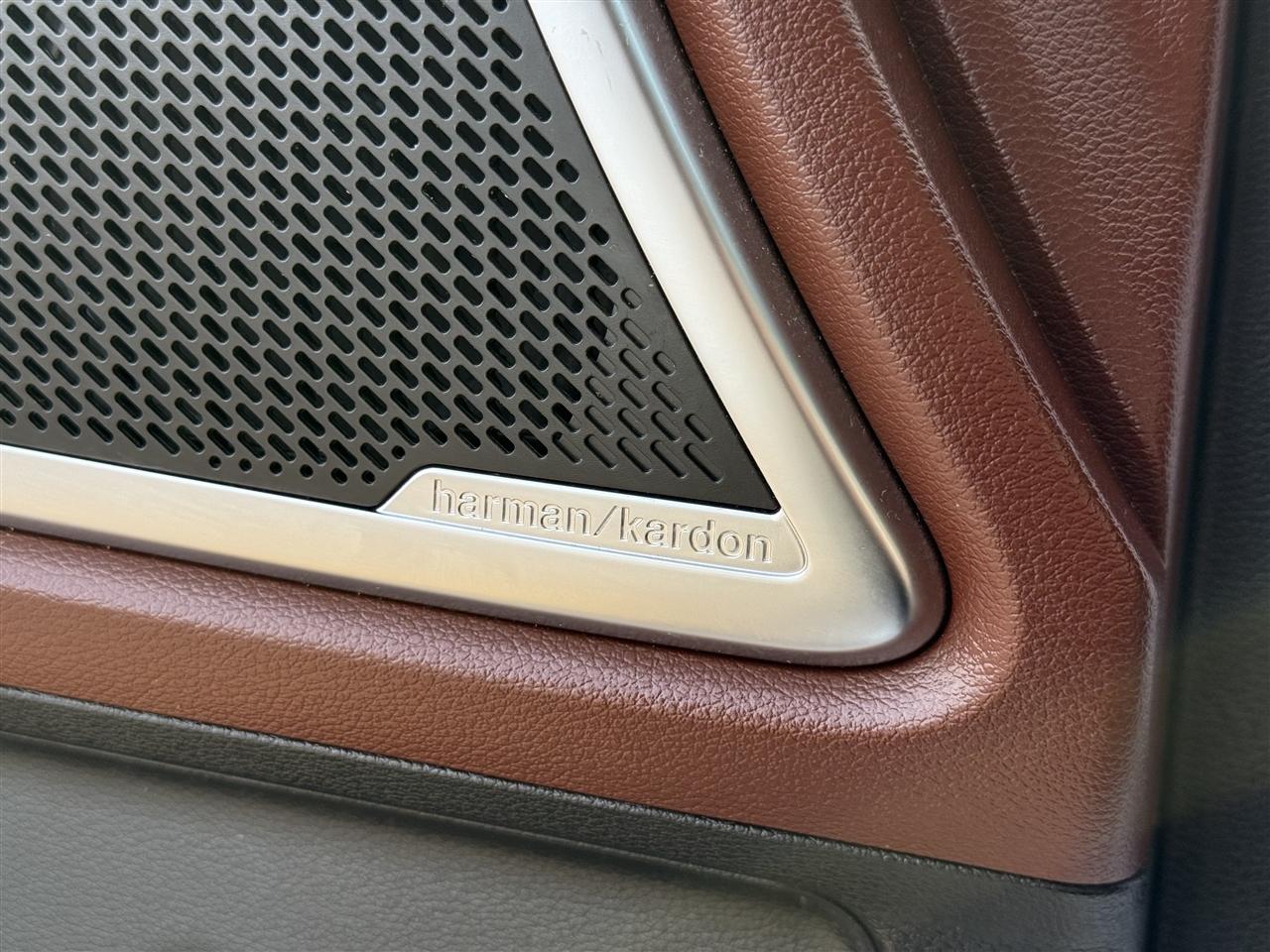 Kia Telluride SX Prestige AWD 2023