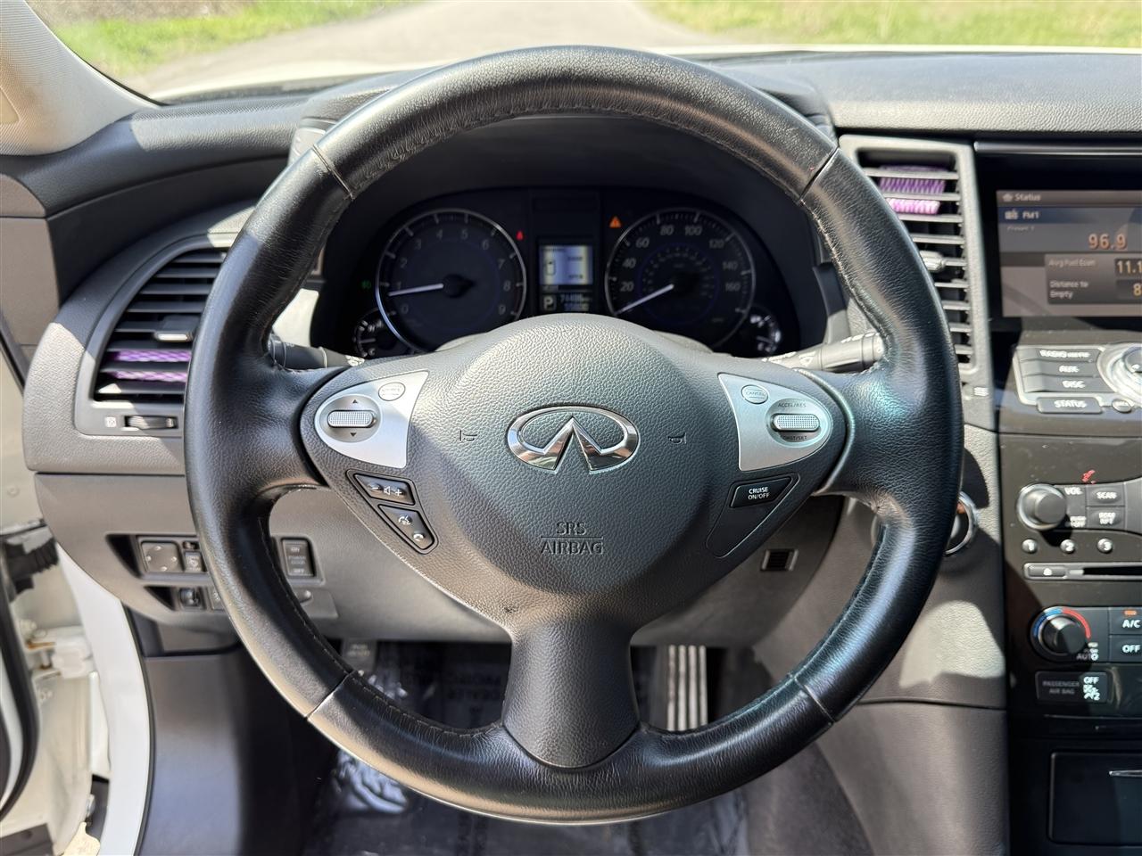 Infiniti QX70 AWD 2017