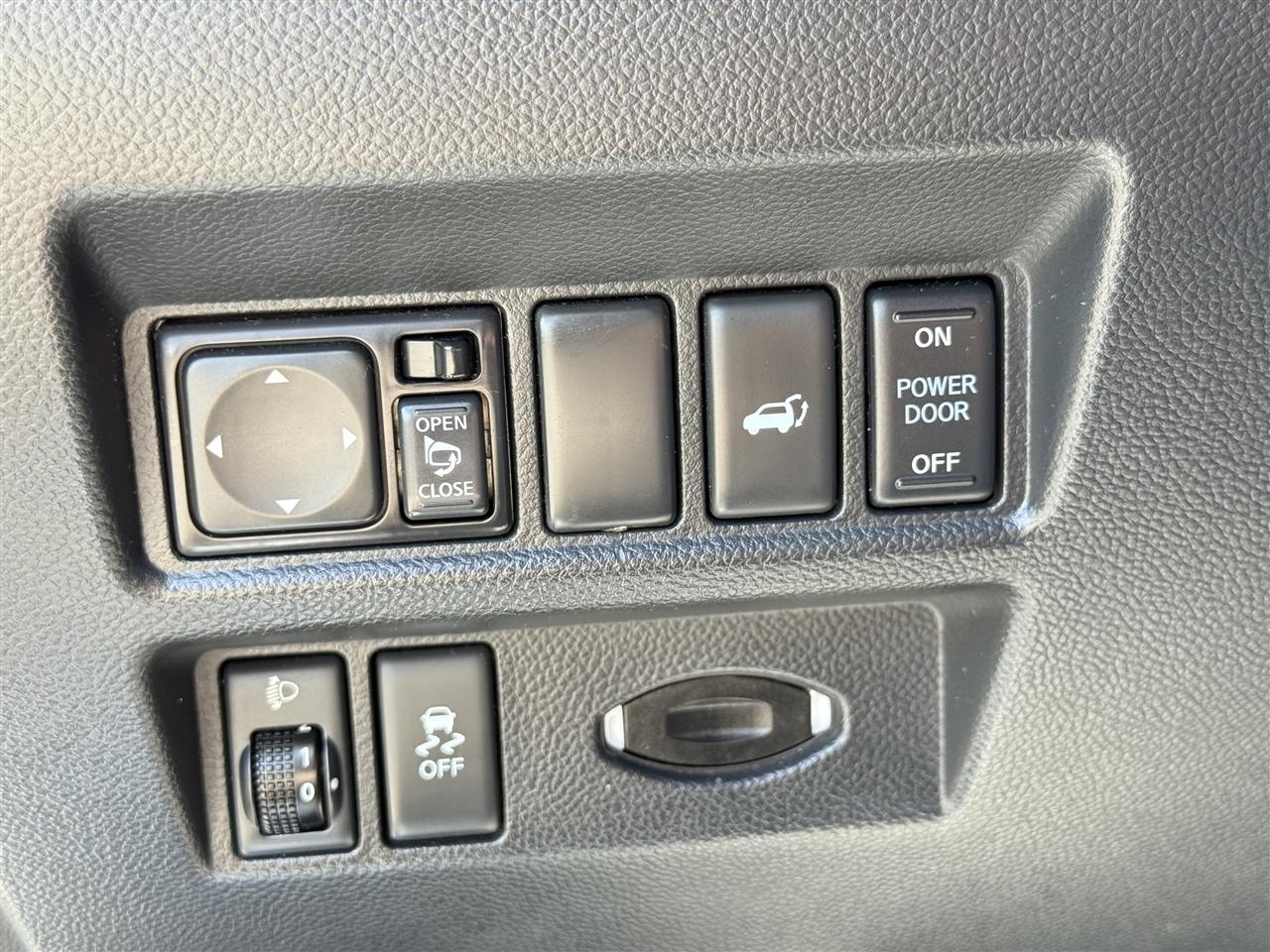 Infiniti QX70 AWD 2017