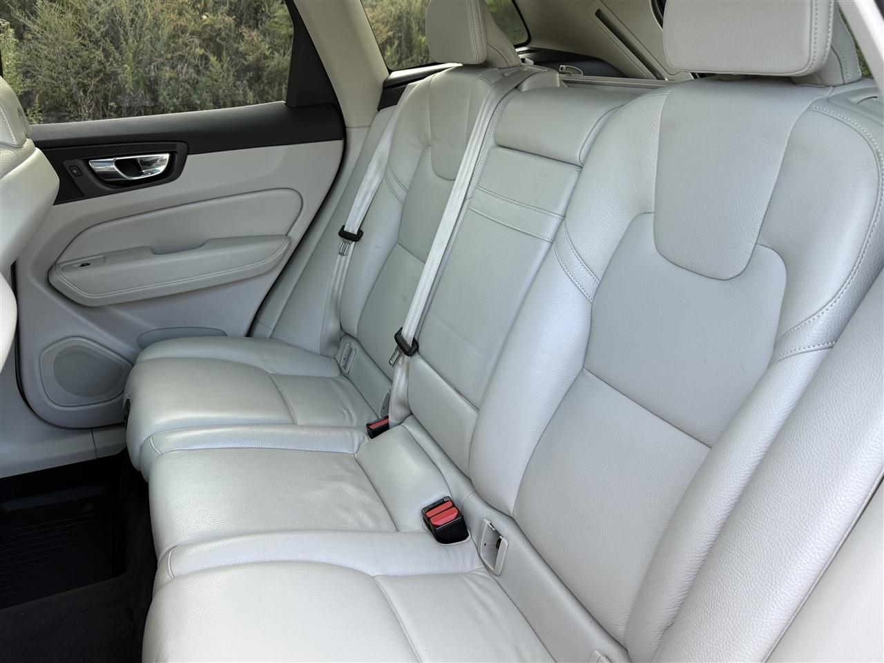 Volvo XC60 T5 AWD Momentum 2020