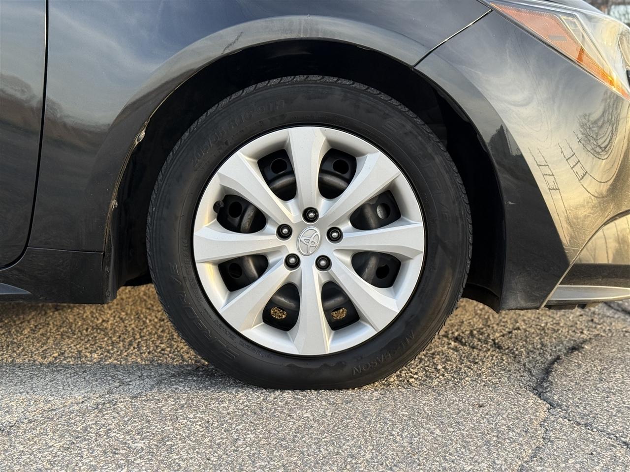 Toyota Corolla LE CVT (Natl) 2022