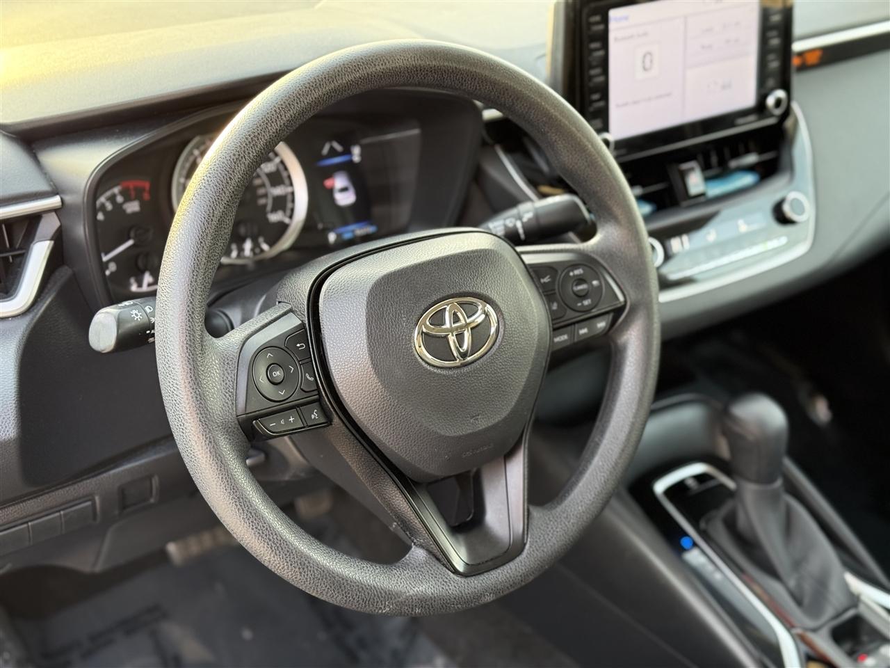 Toyota Corolla LE CVT (Natl) 2022