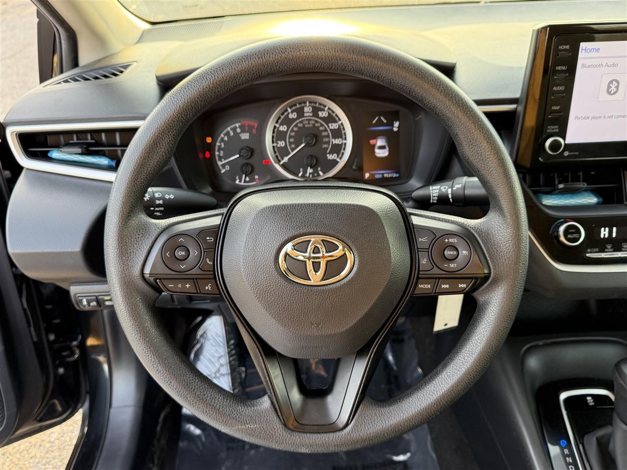 Toyota Corolla LE CVT (Natl) 2022