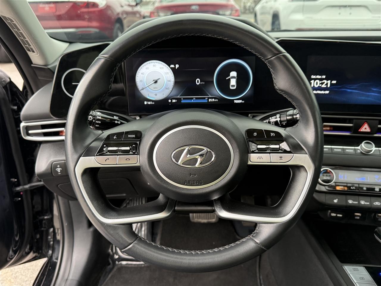 Hyundai Elantra Limited IVT 2023