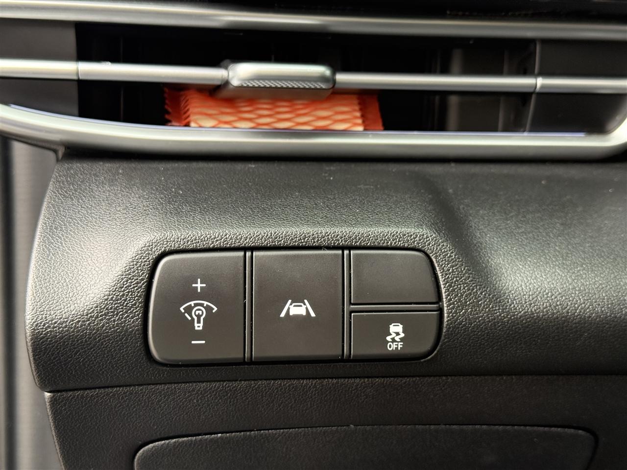 Hyundai Elantra Limited IVT 2023