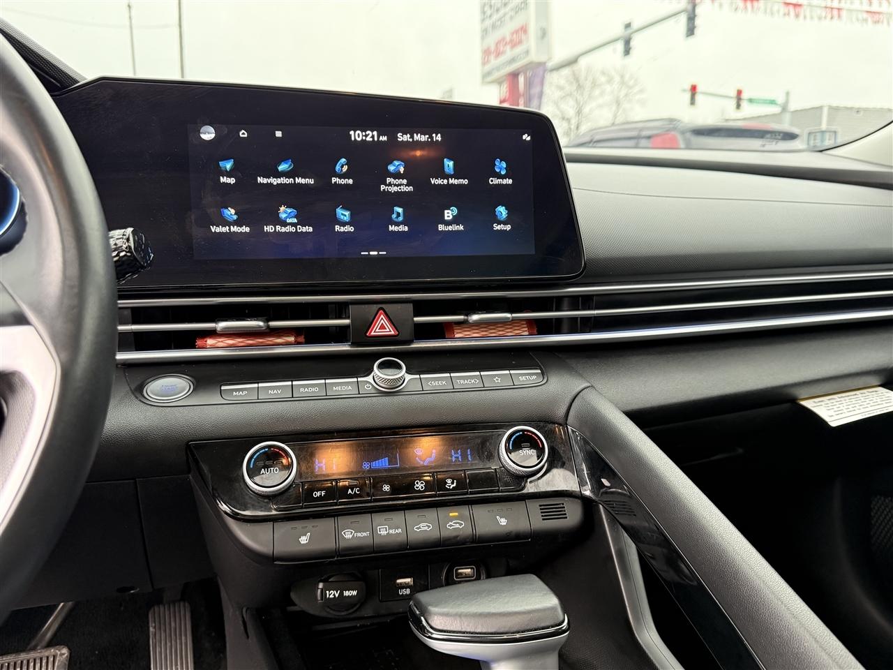 Hyundai Elantra Limited IVT 2023