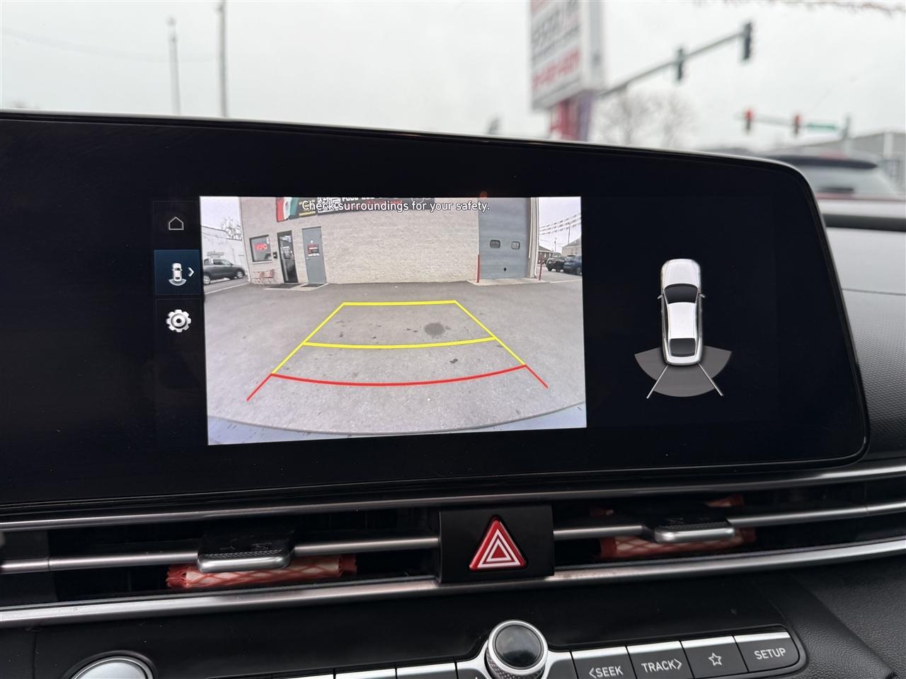 Hyundai Elantra Limited IVT 2023