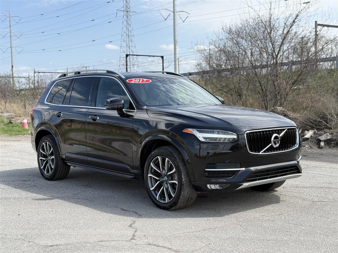 Volvo XC90 T6 AWD 7-Passenger Momentum 2017
