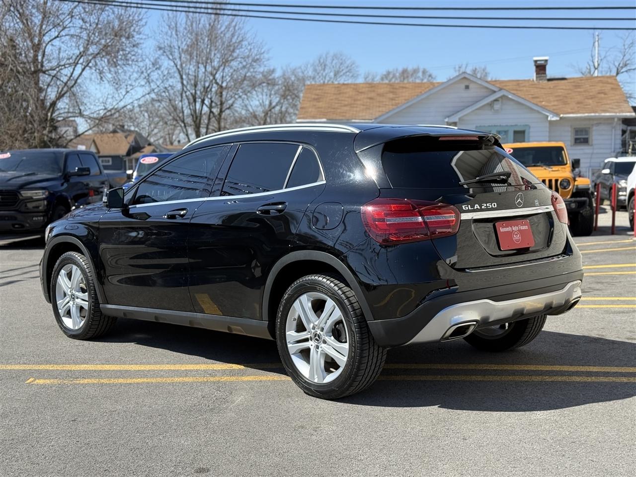 Mercedes-Benz GLA GLA 250 SUV 2019