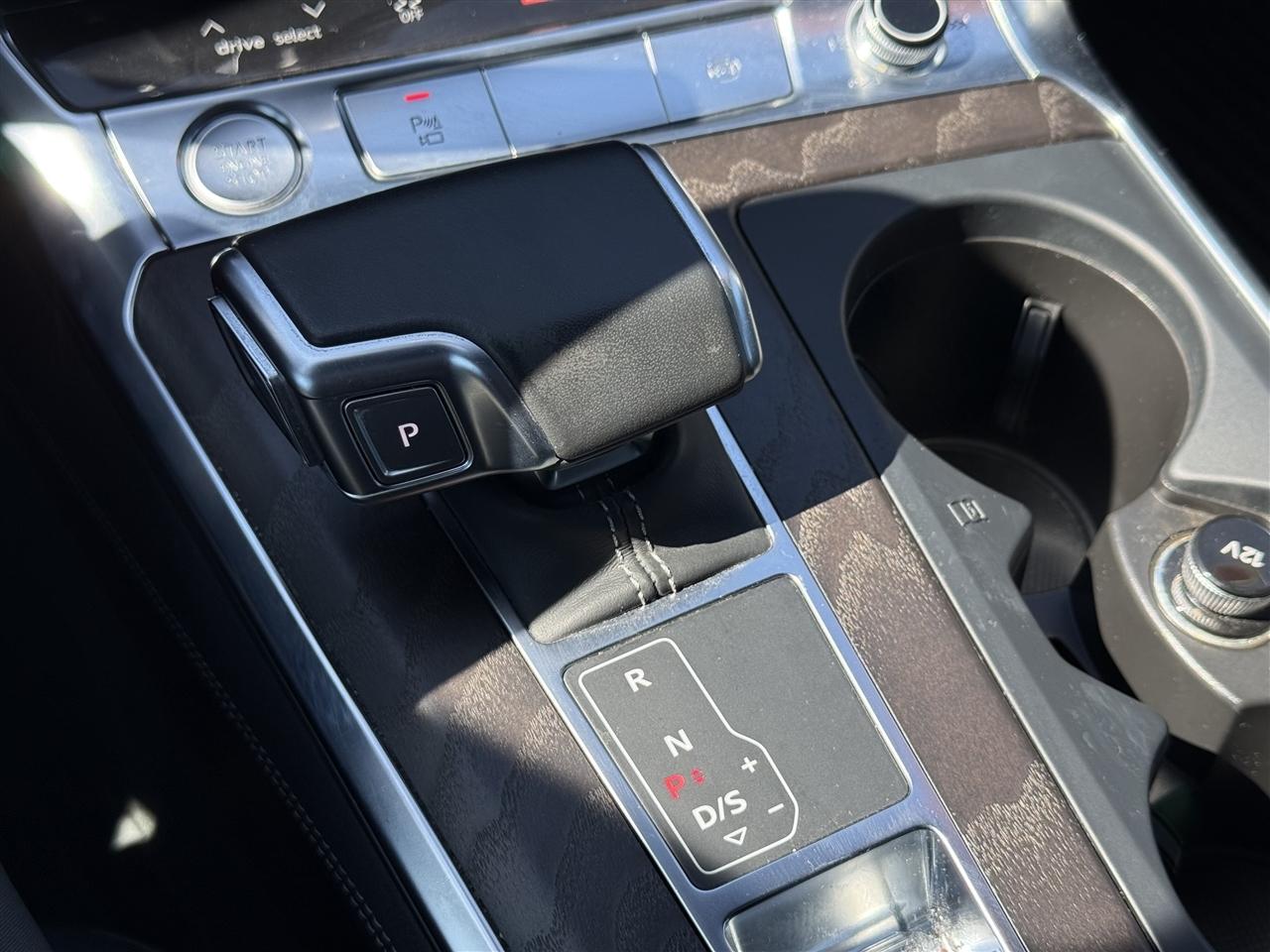 Audi A6 Premium Plus 45 TFSI quattro 2019