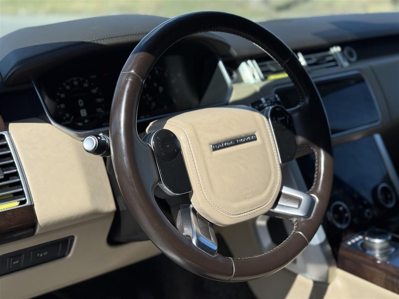 Land Rover Range Rover V8 Supercharged SWB 2018