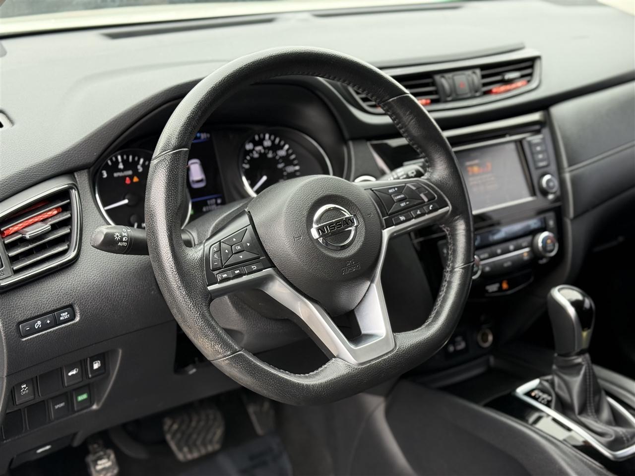 Nissan Rogue FWD SV 2018