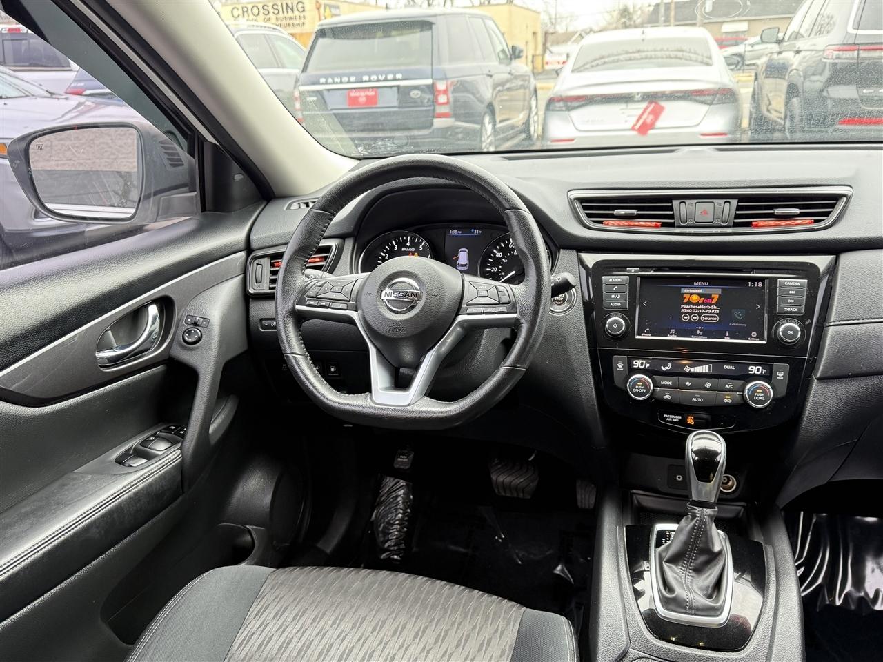 Nissan Rogue FWD SV 2018