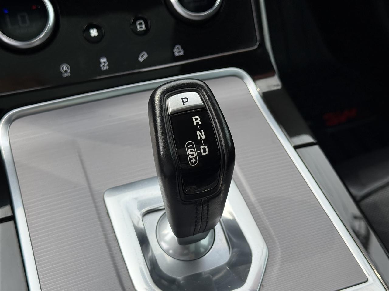 Land Rover Range Rover Evoque S AWD 2021