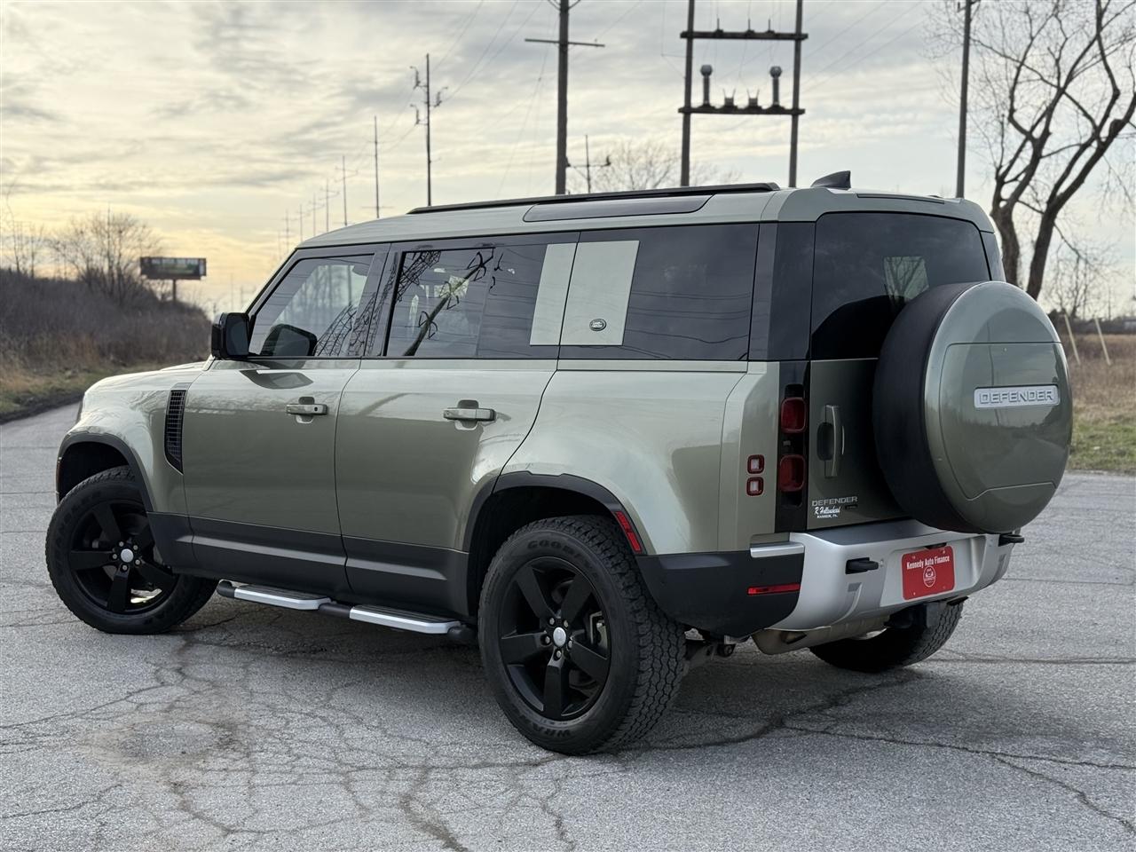 Land Rover Defender 110 SE AWD 2023